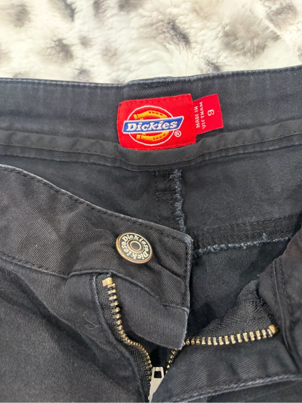 Dickies woman’s Black Relaxed Fit Jeans